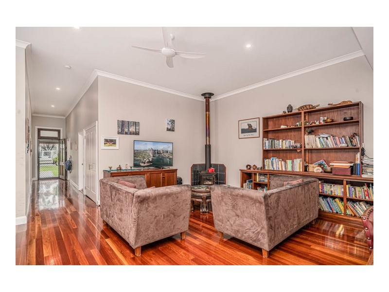 3 Barry Street, Armidale NSW 2350