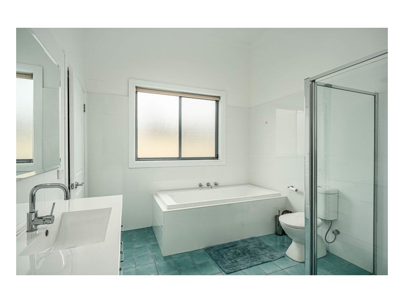 3 Barry Street, Armidale NSW 2350