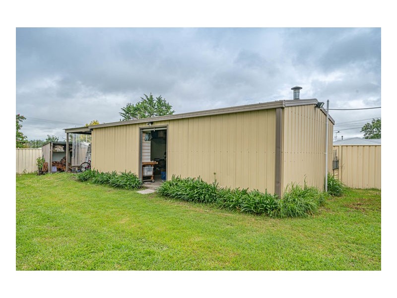 3 Barry Street, Armidale NSW 2350