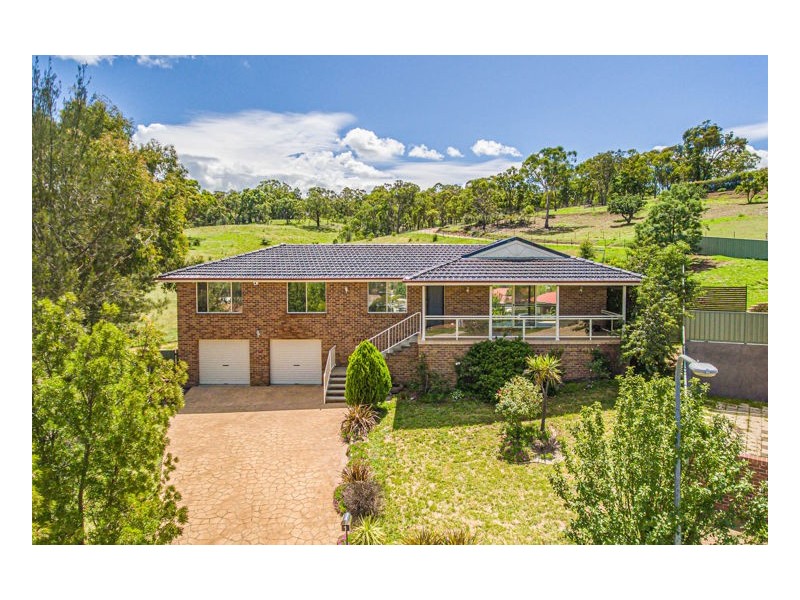 1 David Crescent, Armidale NSW 2350