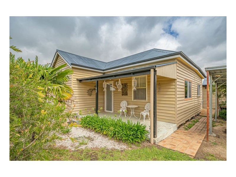 43 Queen Street, Uralla NSW 2358