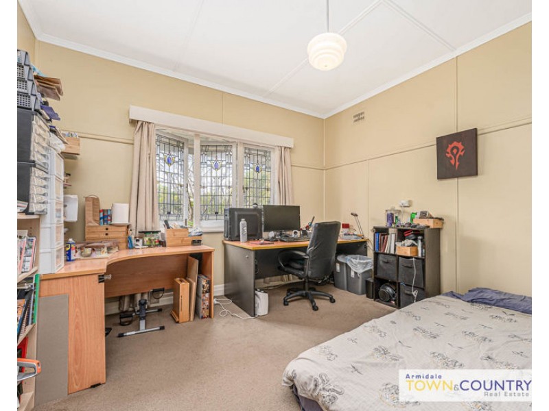 16A Marsh Street, Armidale NSW 2350