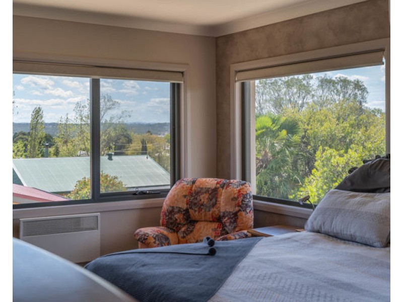 3 Garibaldi Street, Armidale NSW 2350