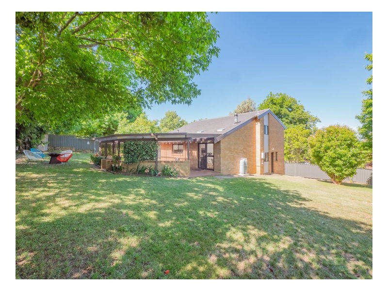 10 Freeman Crescent, Armidale NSW 2350