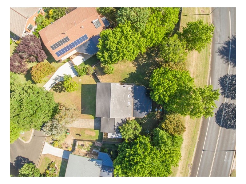 10 Freeman Crescent, Armidale NSW 2350