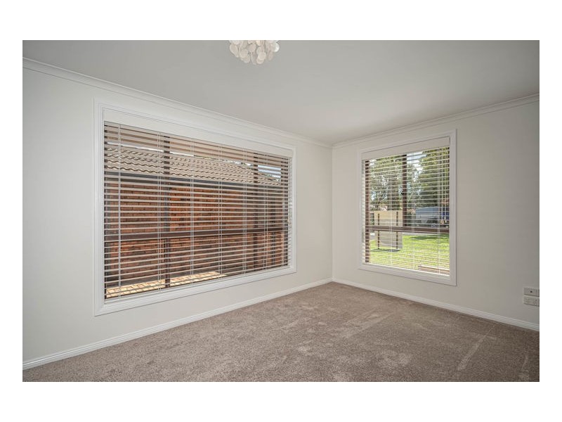 26 Ash Tree Drive, Armidale NSW 2350