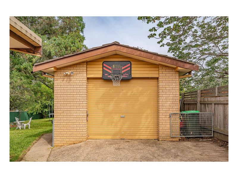 8 Marree Street, Armidale NSW 2350