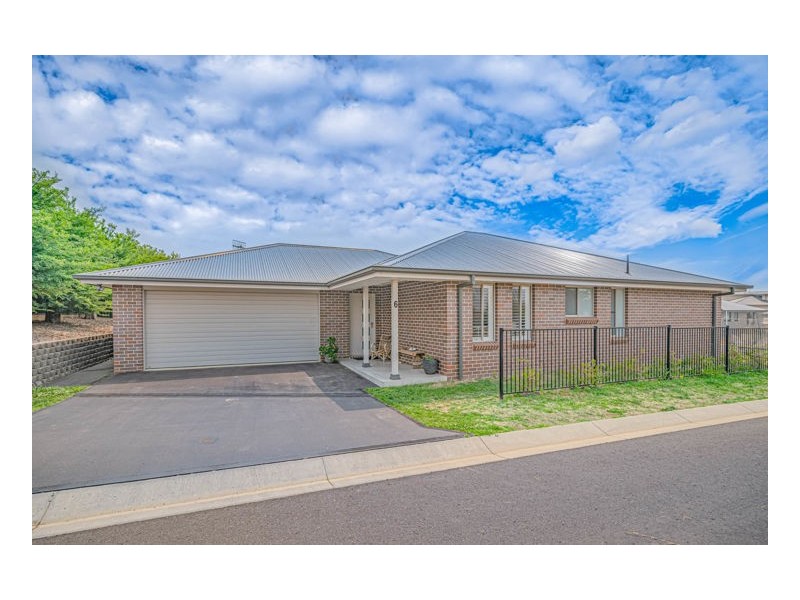6/22 Freeman Crescent, Armidale NSW 2350