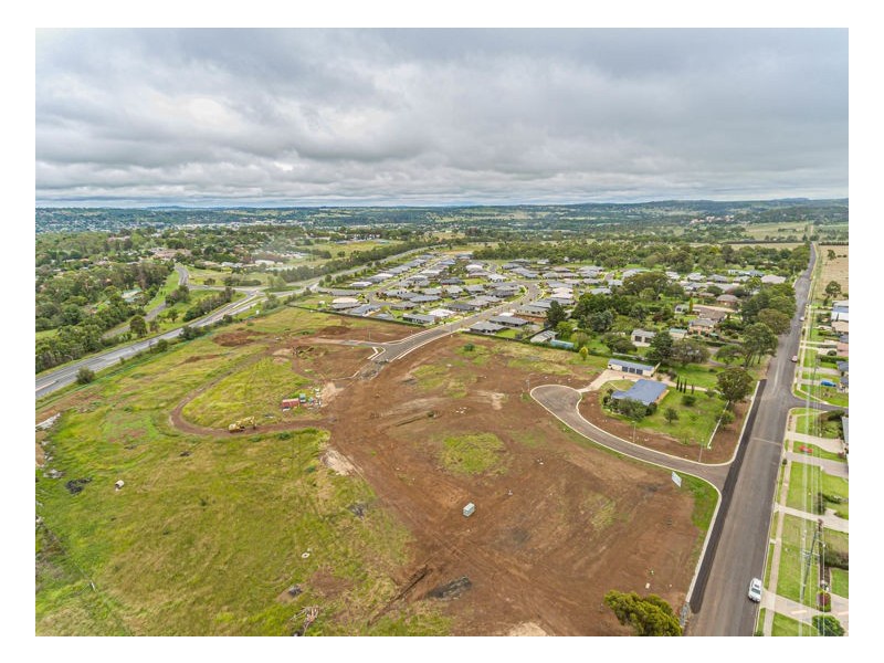 Lot 104 Colburg Estate, Armidale NSW 2350