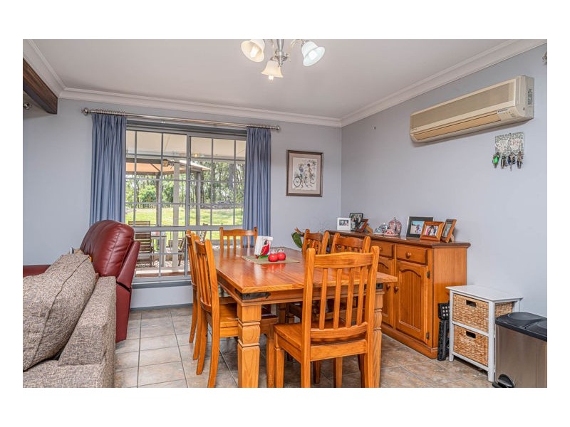 69 Kendall Road, Armidale NSW 2350