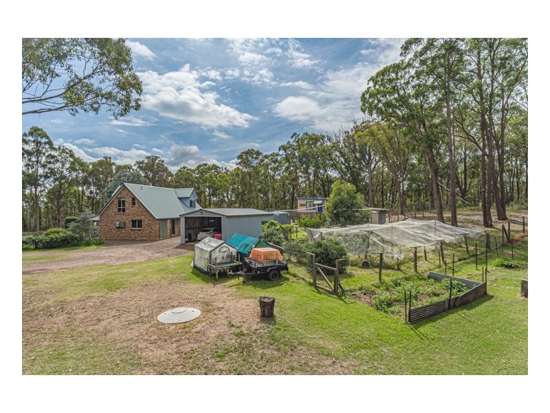 69 Kendall Road, Armidale NSW 2350