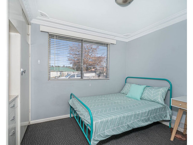 Room 3/7 Helen Avenue, Armidale NSW 2350