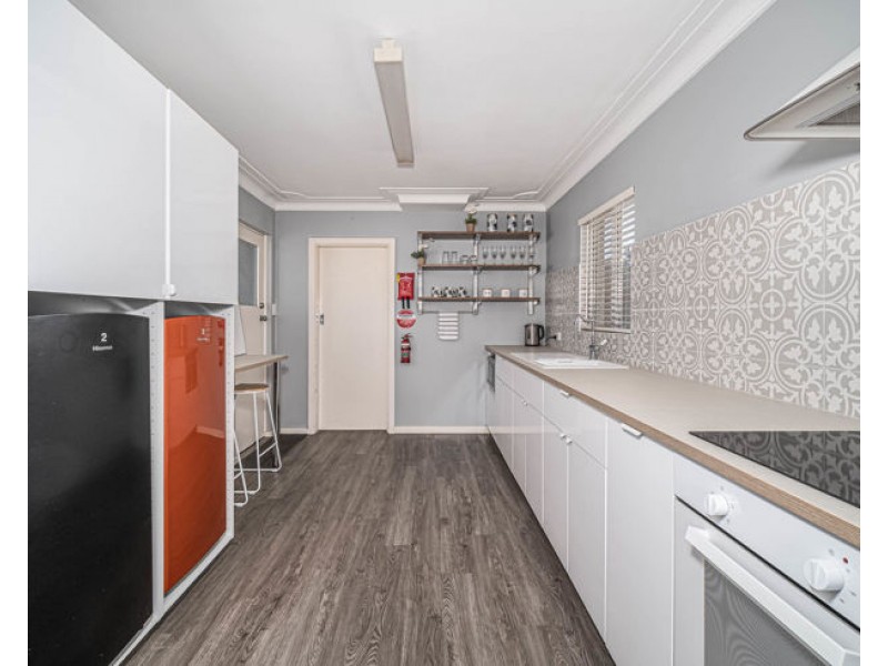 Room 3/7 Helen Avenue, Armidale NSW 2350