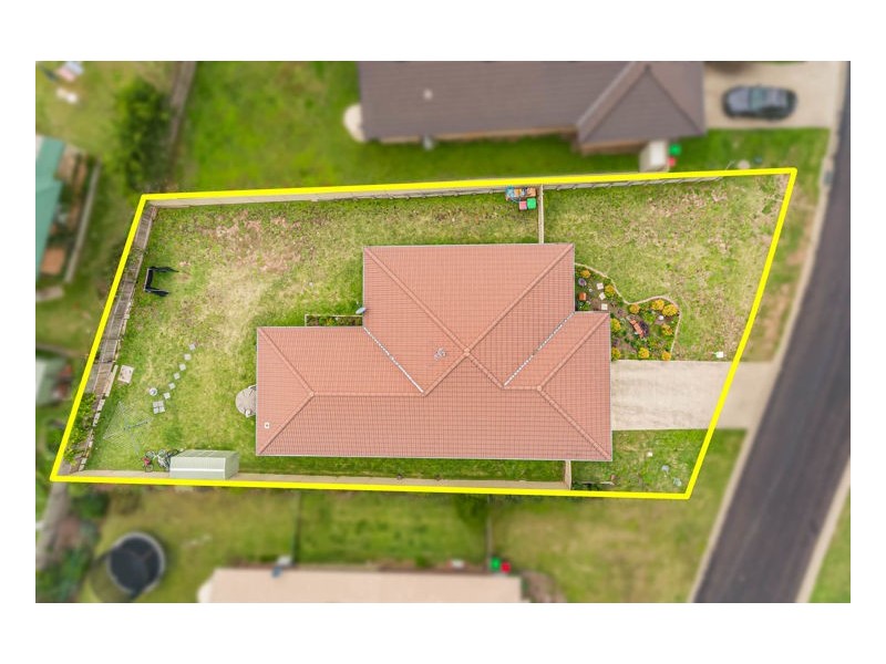 6 Earle Page Drive, Armidale NSW 2350