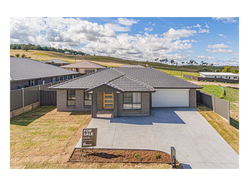30 Cookes Road, Armidale NSW 2350