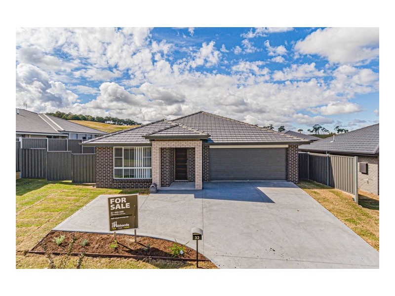 32 Cookes Road, Armidale NSW 2350