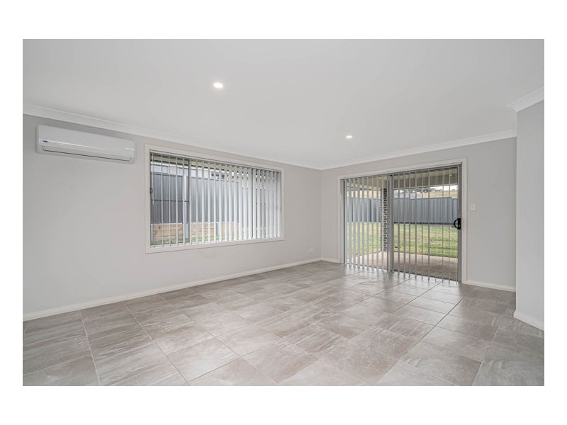 32 Cookes Road, Armidale NSW 2350