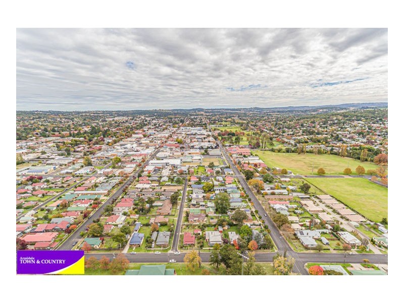 102 Douglas Street, Armidale NSW 2350