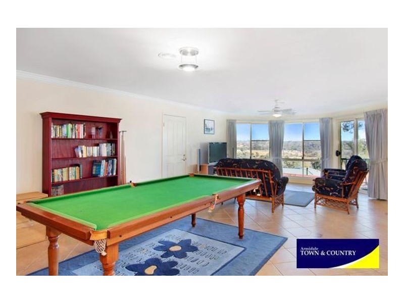 9 Nathaniel Pidgeon Drive, Armidale NSW 2350