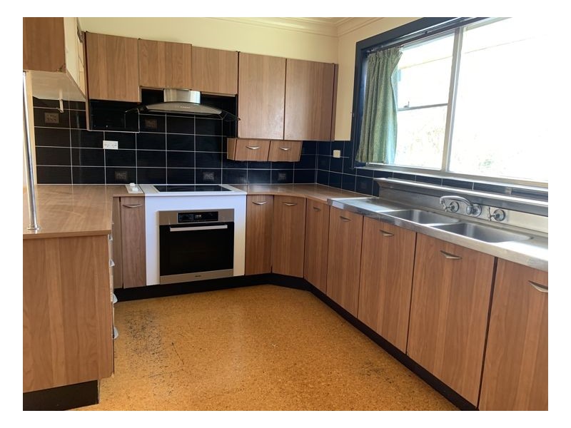 204 Allingham Street, Armidale NSW 2350