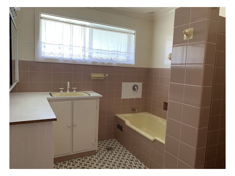 204 Allingham Street, Armidale NSW 2350