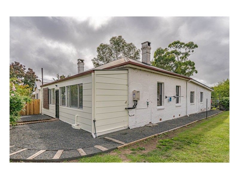 101 Butler Street, Armidale NSW 2350