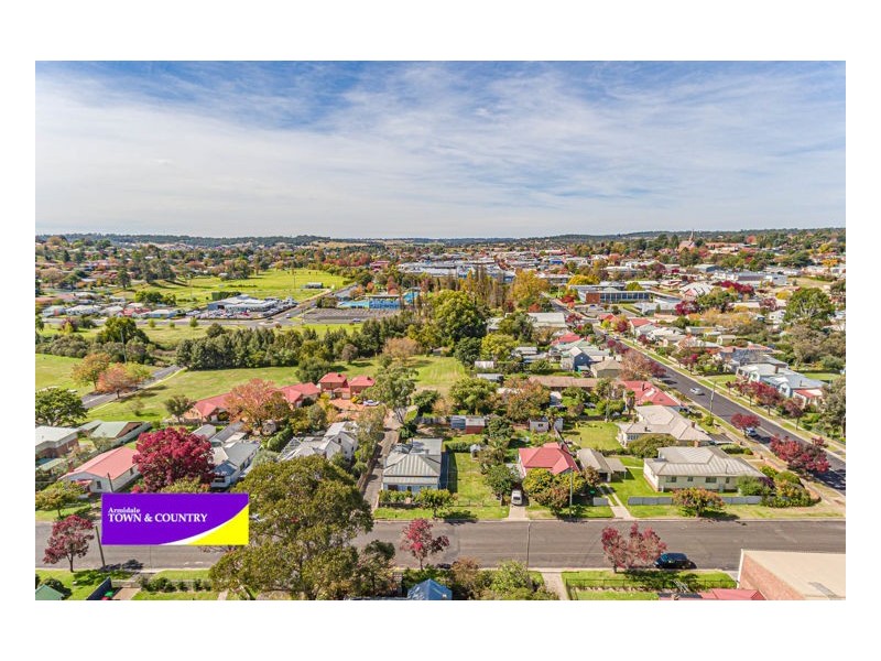 101 Butler Street, Armidale NSW 2350