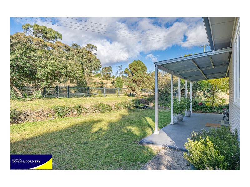 24 Kurrawatha Avenue, Armidale NSW 2350