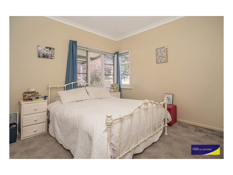 24 Kurrawatha Avenue, Armidale NSW 2350