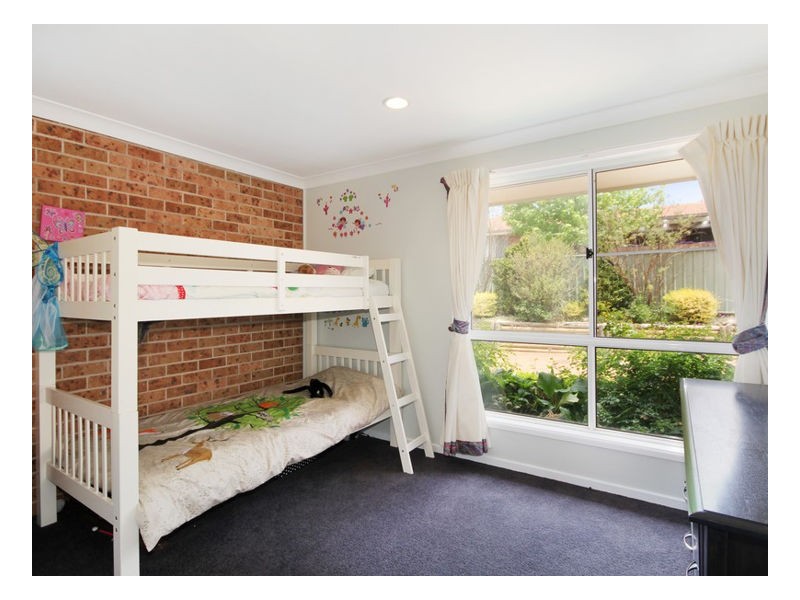 2/33 The Avenue, Armidale NSW 2350