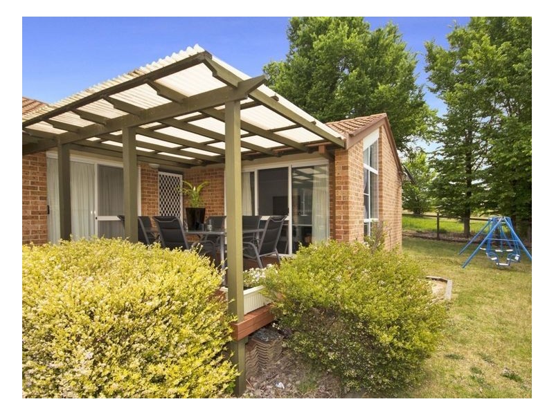 2/33 The Avenue, Armidale NSW 2350