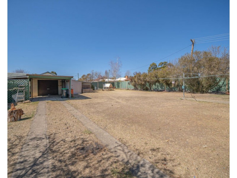 147 Butler Street, Armidale NSW 2350
