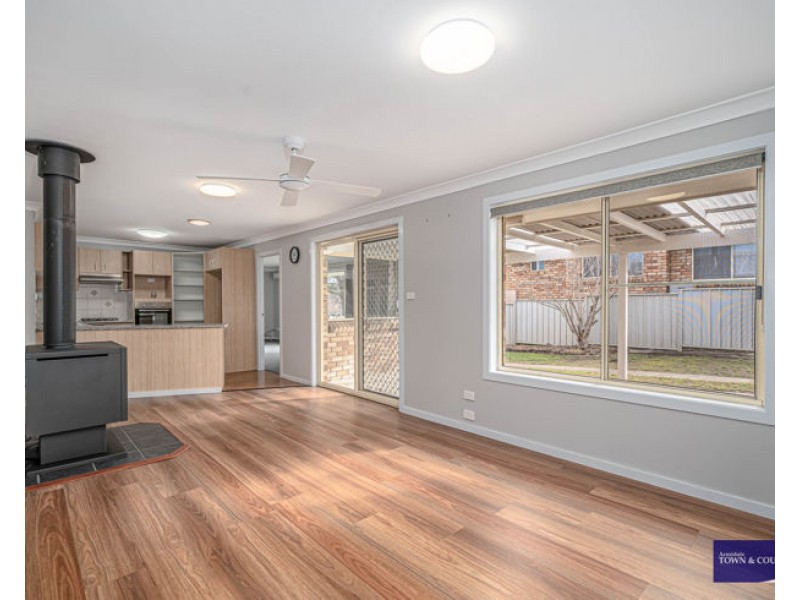 13 Verna Close, Armidale NSW 2350