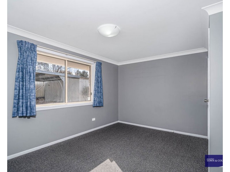 13 Verna Close, Armidale NSW 2350