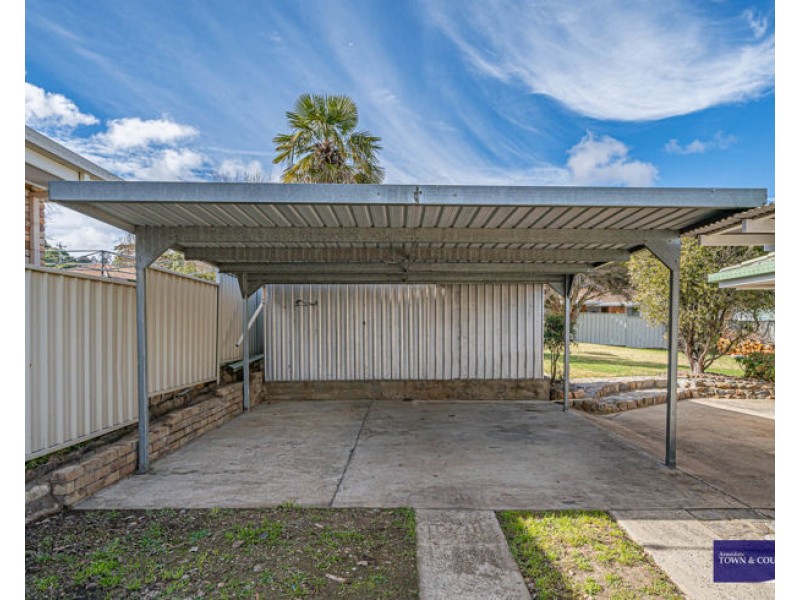 13 Verna Close, Armidale NSW 2350