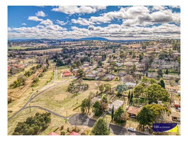 23 Trim Street, Armidale NSW 2350