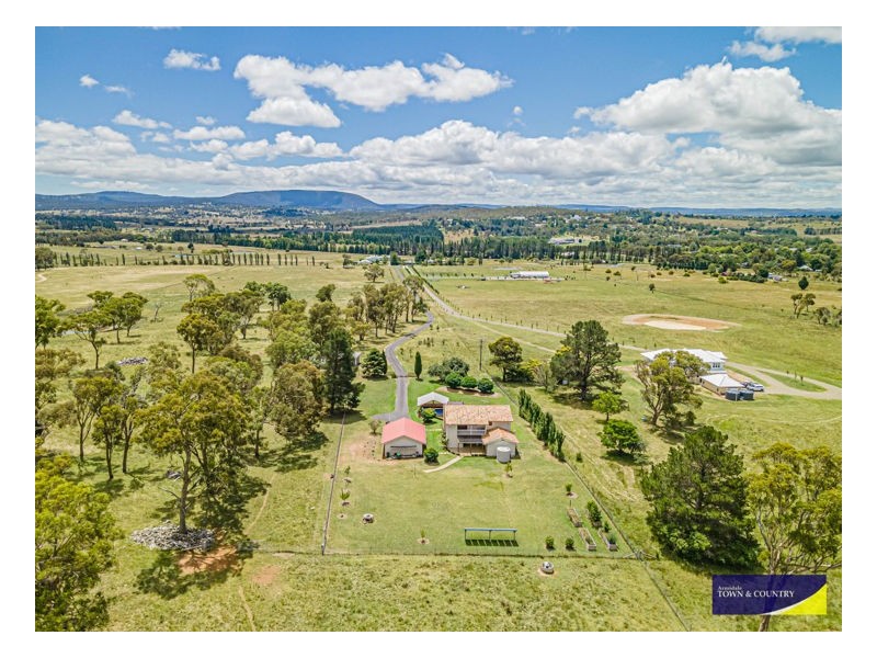 35 Old Inverell Road, Armidale NSW 2350