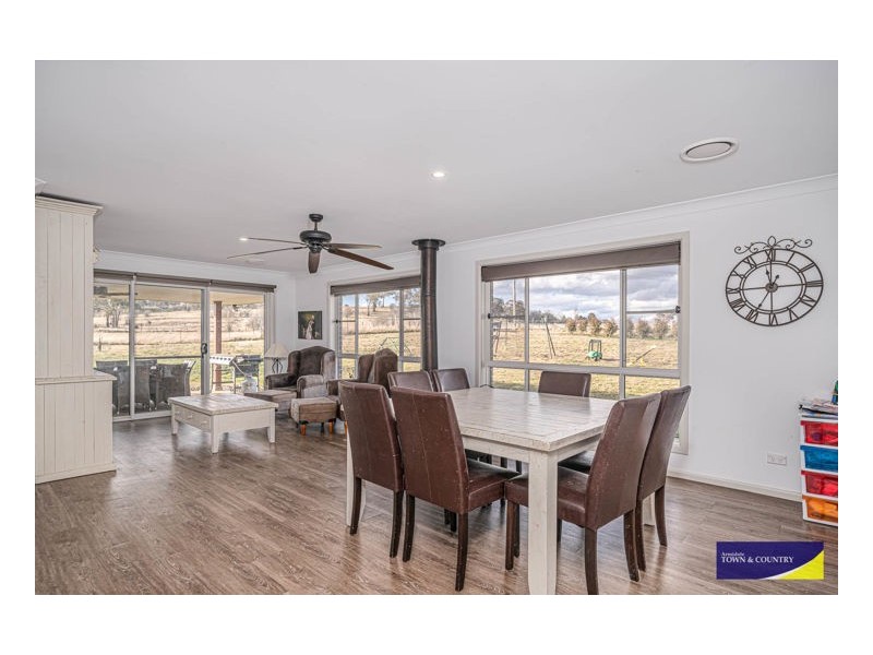 9 Lilley Lane, Armidale NSW 2350