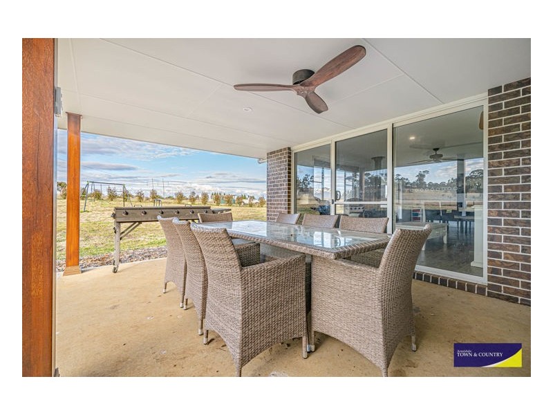 9 Lilley Lane, Armidale NSW 2350