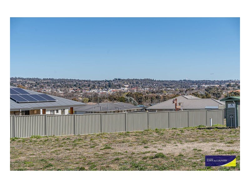 18 Ailsa Crescent, Armidale NSW 2350