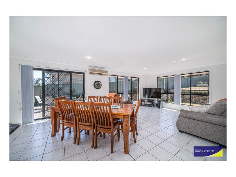 24 Norris Drive, Armidale NSW 2350