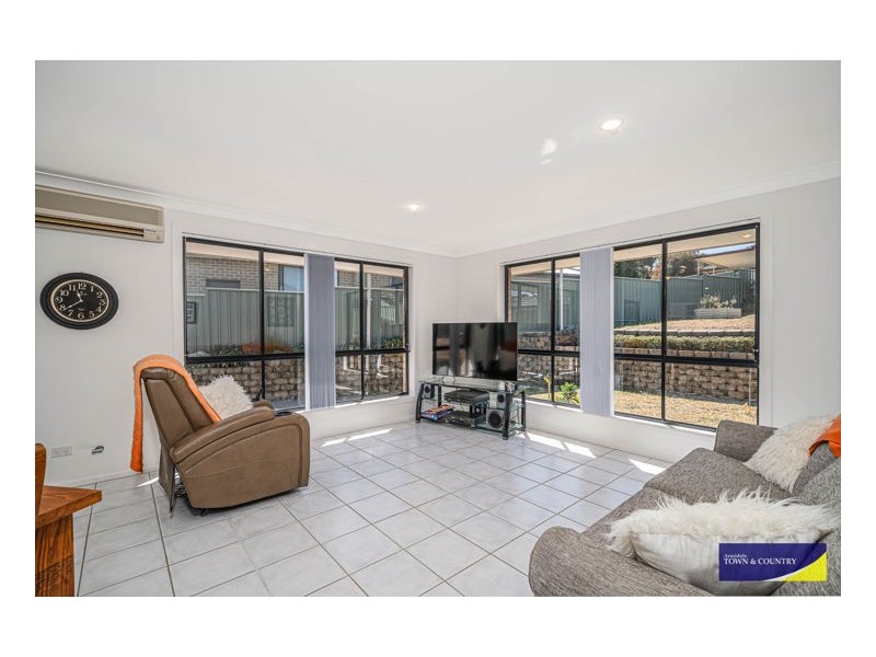 24 Norris Drive, Armidale NSW 2350