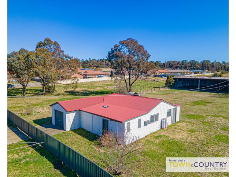 50a Martin Street, Armidale NSW 2350