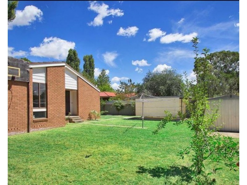 15 Claude Street, Armidale NSW 2350