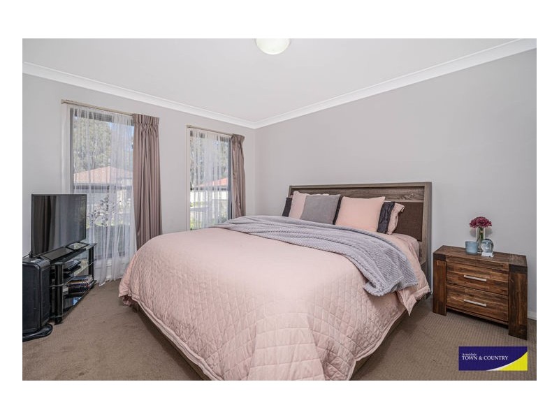 11 Earle Page Drive, Armidale NSW 2350