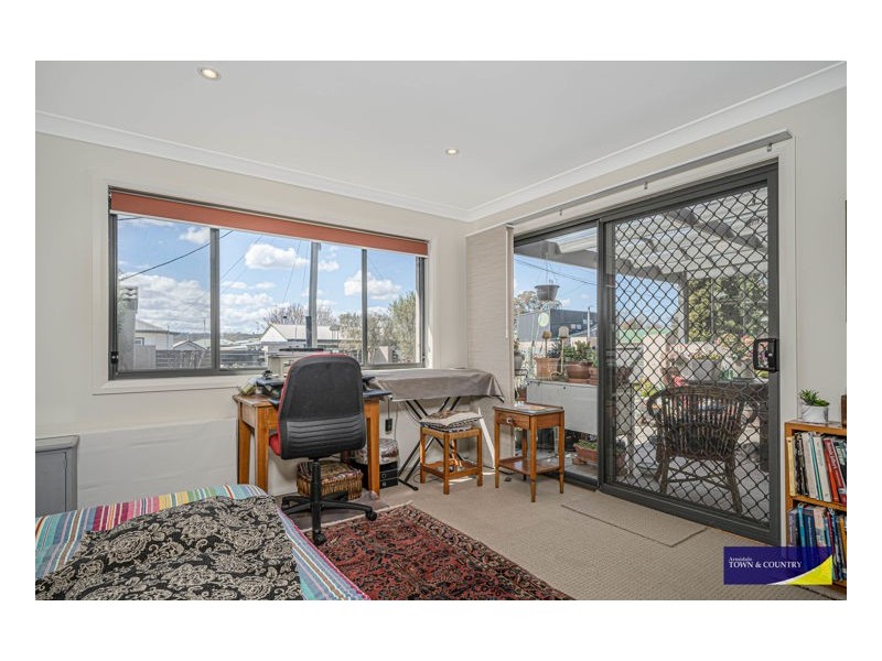 8 Oliver Avenue, Armidale NSW 2350