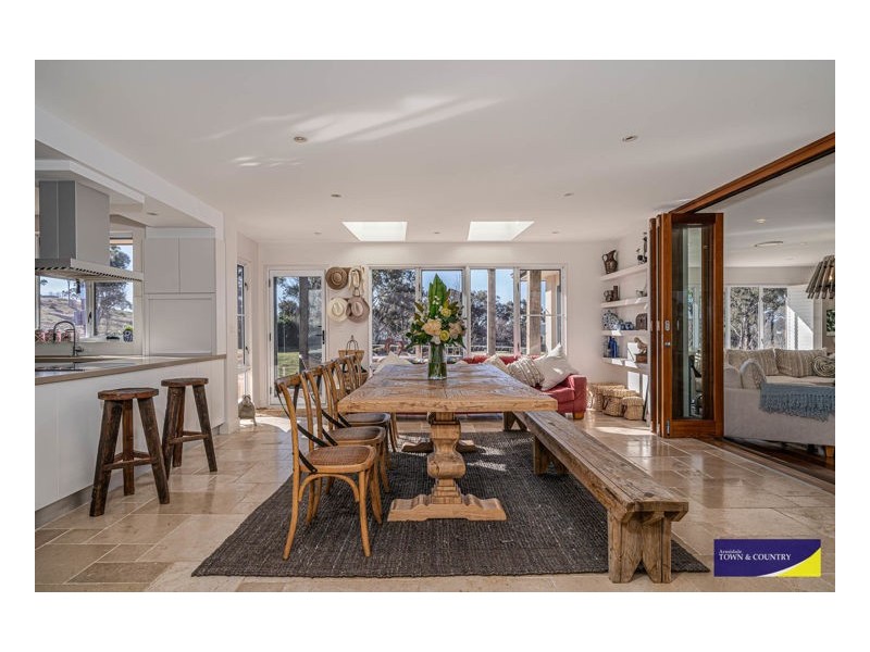 238 Bundarra Road, Armidale NSW 2350