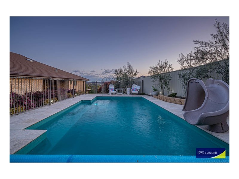 12 Bill Watson Court, Armidale NSW 2350