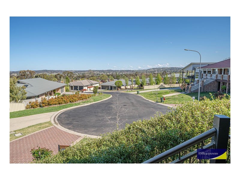 12 Bill Watson Court, Armidale NSW 2350