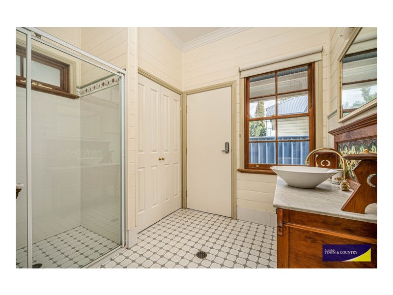 100 Butler Street, Armidale NSW 2350